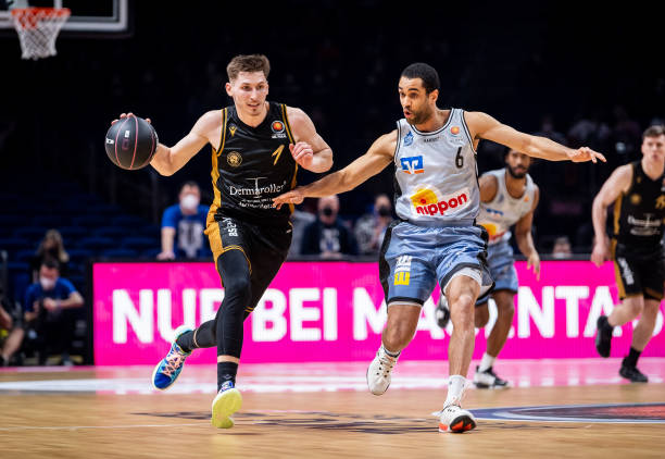 努力探索的 努力探索的